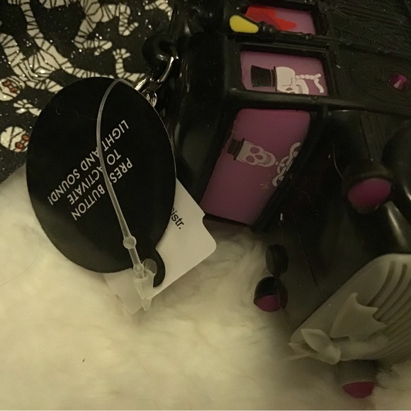 BBW HALLOWEEN HEARSE POCKETPAC - Picture 6 of 6